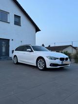 BMW 330d xDrive Touring Luxury Line Automat. Lux... - BMW 330 in Saarbrücken