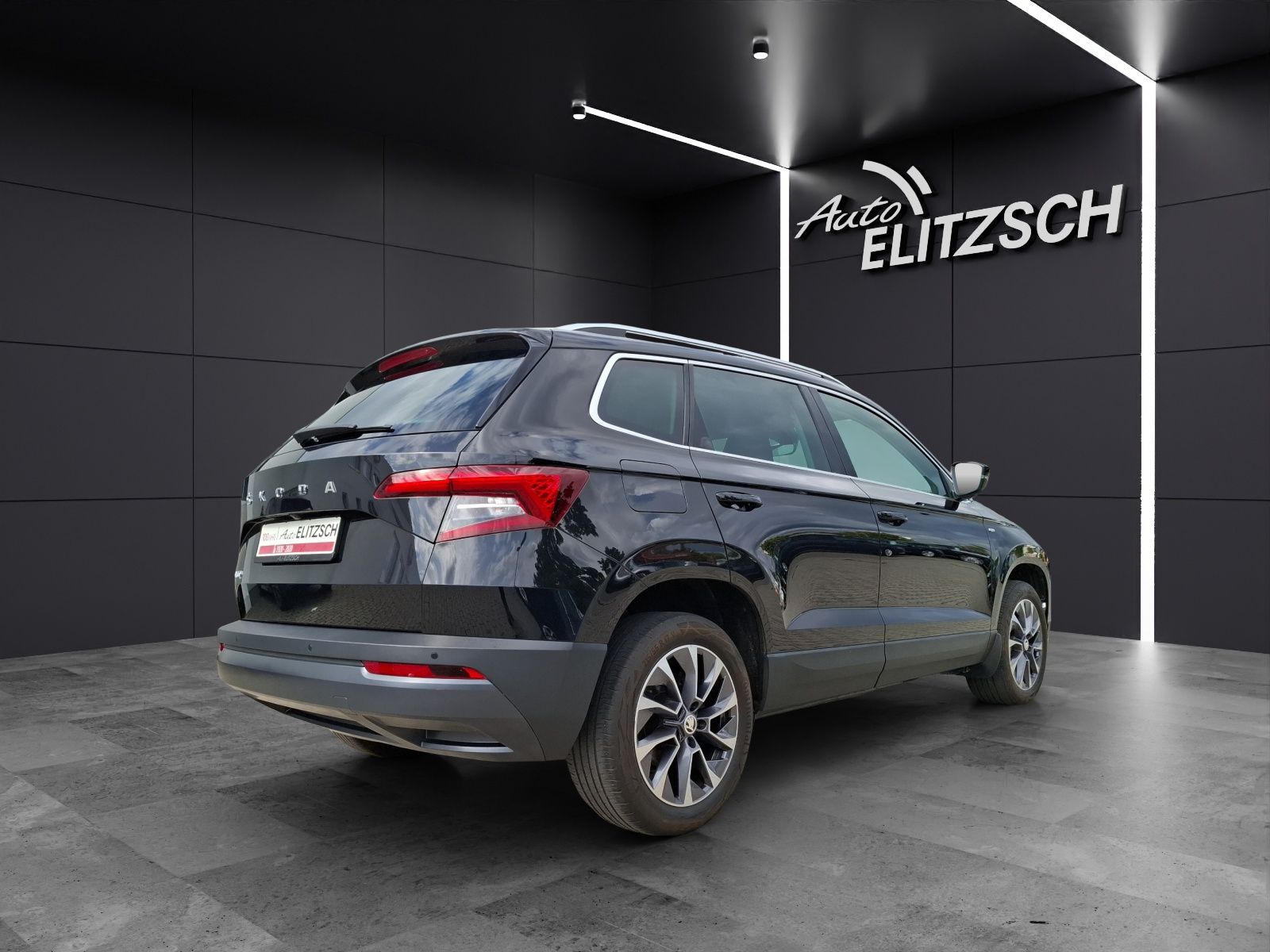 Fahrzeugabbildung SKODA Karoq TSI Drive-125 DSG LED Navi AID ACC RFK SH