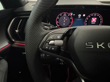 Skoda Kodiaq 2.0 TSI 150 kW 4x4 Sportline Pano