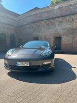 Porsche Panamera / Kamera / Klappenauspuff / Scheckheft - Porsche: Panamer