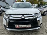 Mitsubishi Outlander Top 4WD*LEDER*NAVI*7-SITZ.*E-GSHD*AHK - Mitsubishi Outlander mit Schiebedach