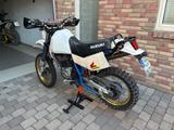 Suzuki DR600 DR650 - SUZUKI DR600