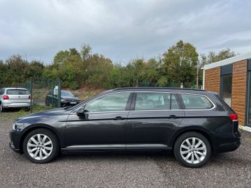 Volkswagen Passat Variant - 8