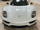 Porsche 918 Spyder mit Weissach-Paket  - Porsche 918 Spyder Gebrauchtwagen