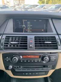 BMW X5 - 12