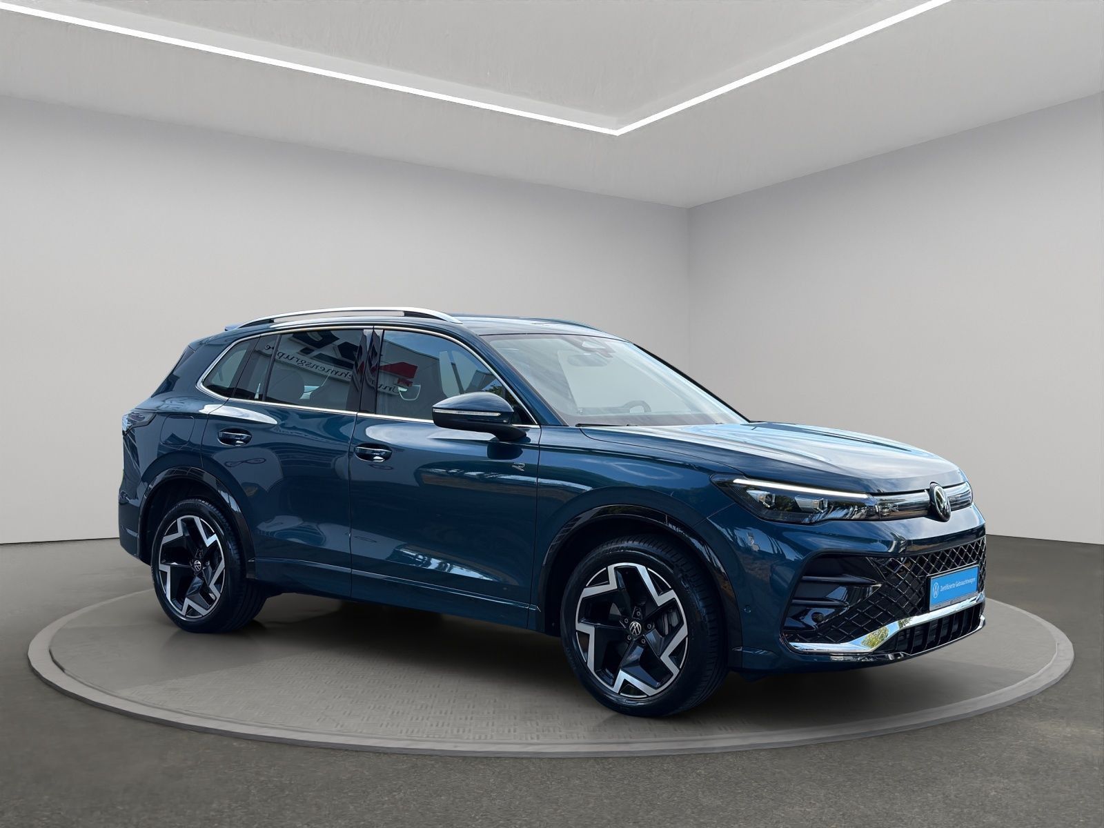 Volkswagen Tiguan 2.0 TDI DSG R-Line AHK NAVI LED ACC KAMER foto 3