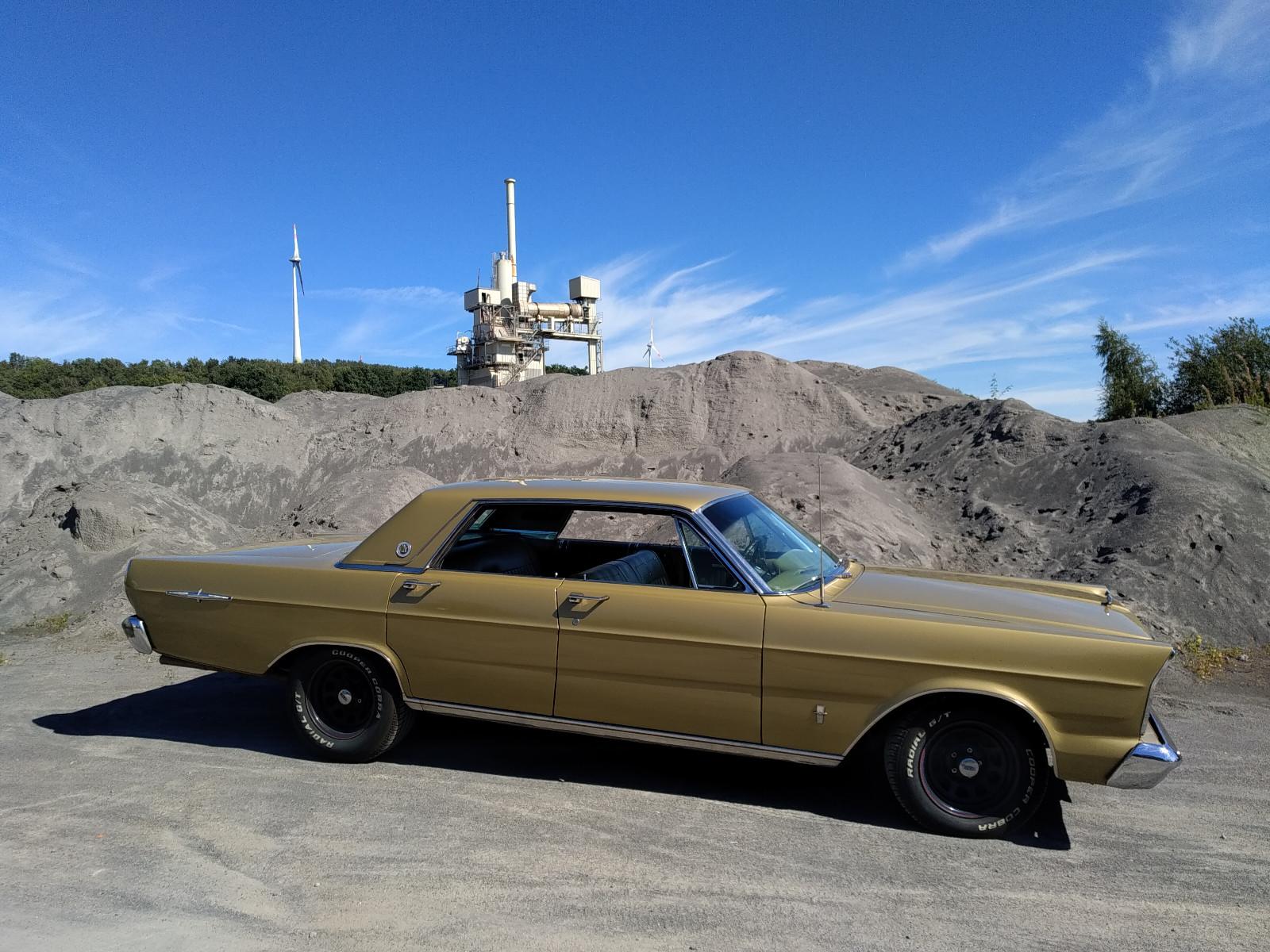 Ford Galaxie 4door Hardtop Coupe
