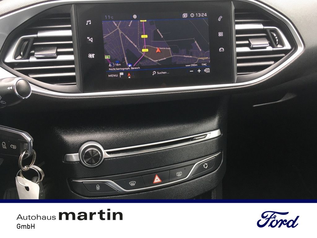 Fahrzeugabbildung Peugeot 308 1.2 Active Pack KLIMA PDC SHZ AHK NAVI