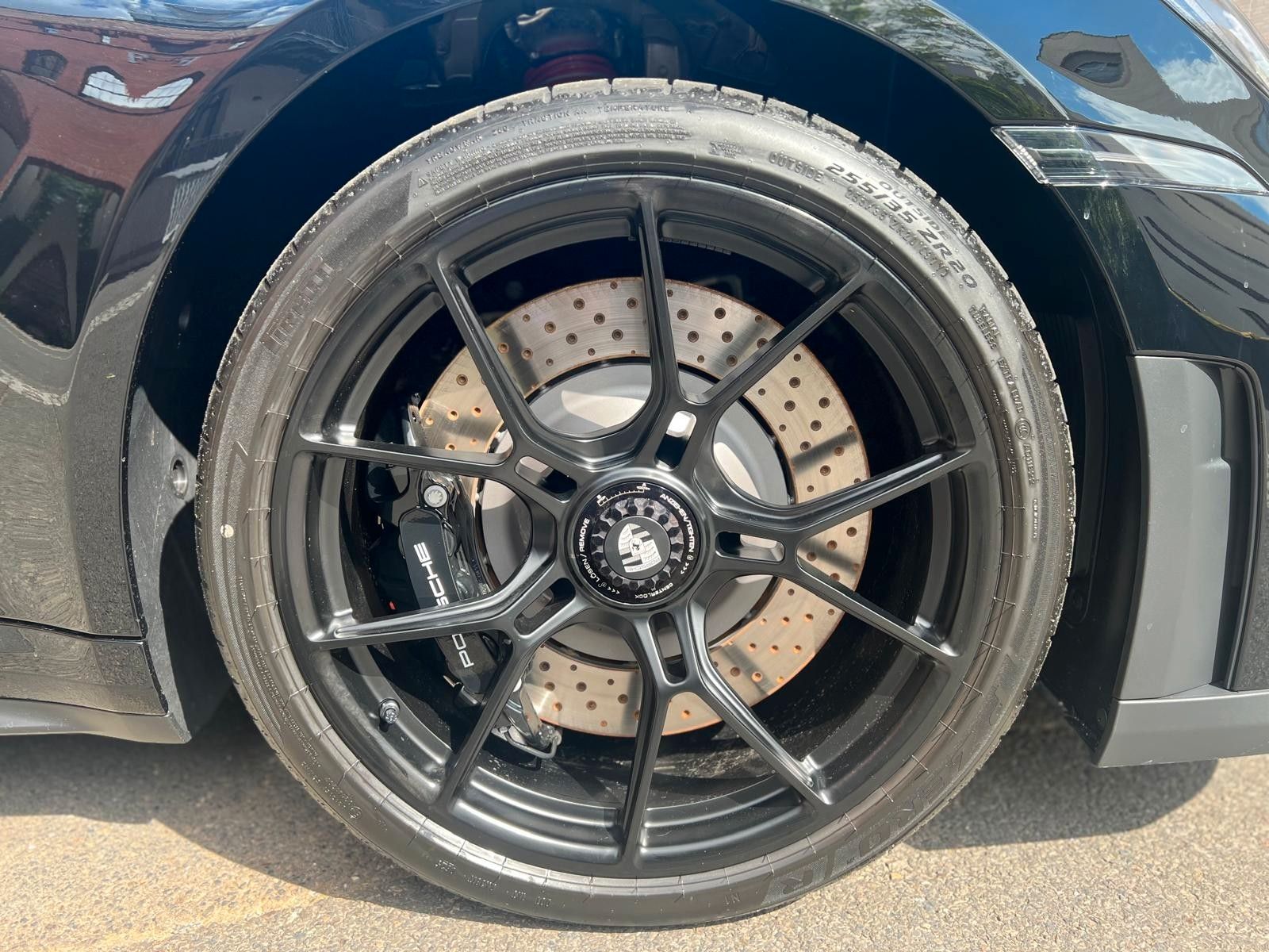 Porsche 992 GT3 Touring LIFT/adap. Sportsitze/BOSE imagem 3