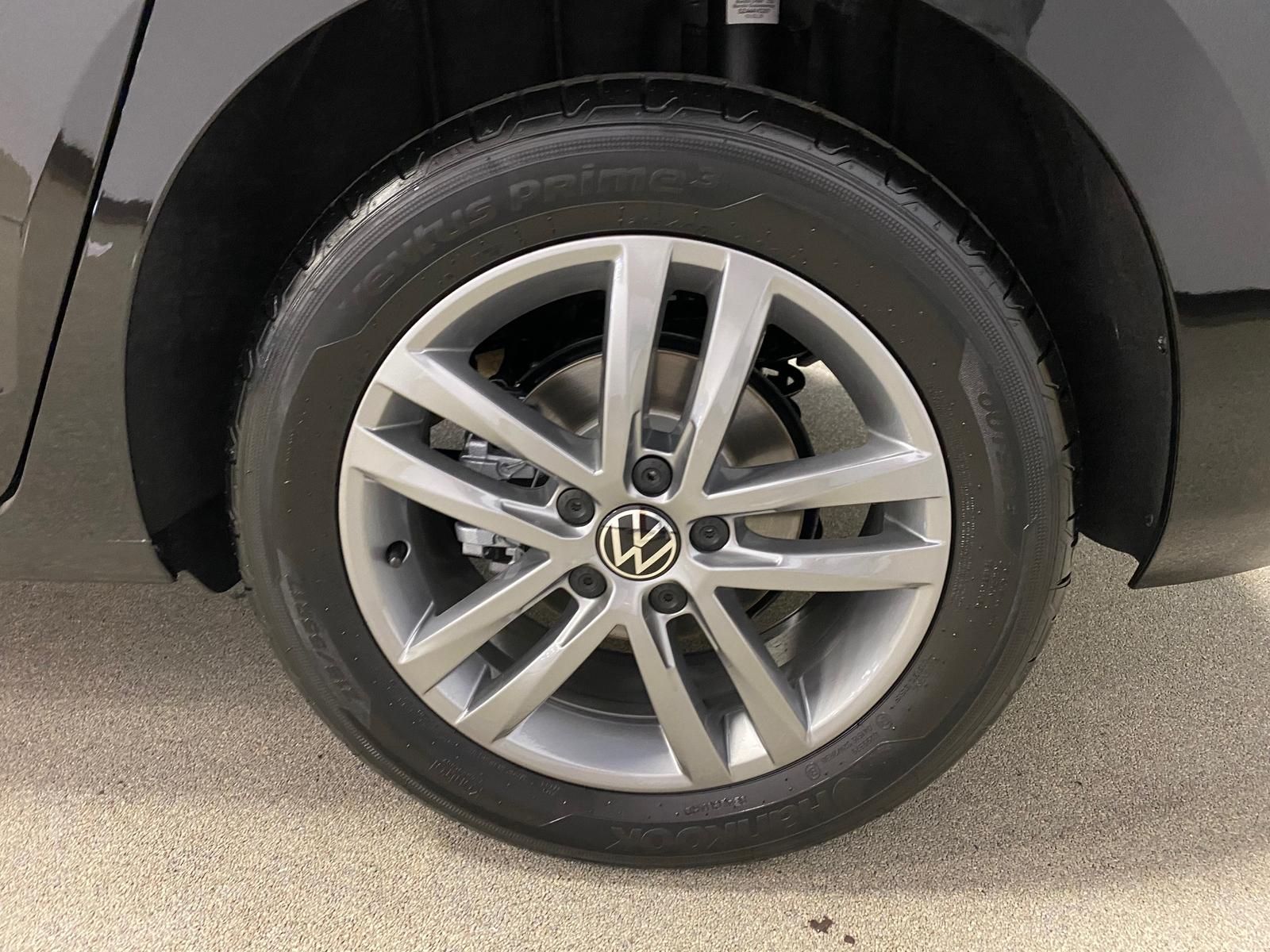 Fahrzeugabbildung Volkswagen Touran 1.5 TSI Comfortline+MATRIX+ACC+TOTWINKEL+