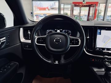 Volvo XC60 - 11