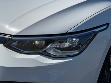 Volkswagen Golf - 4