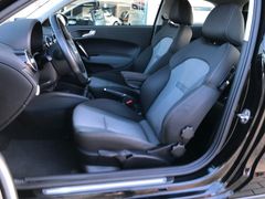 Foto Nummer 12: AUDI A1