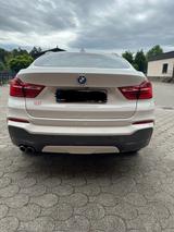 BMW X4 xDrive35d*M-Paket*AHK*HUD*360*LED*20"Räder* - BMW X4 Gebrauchtwagen in München