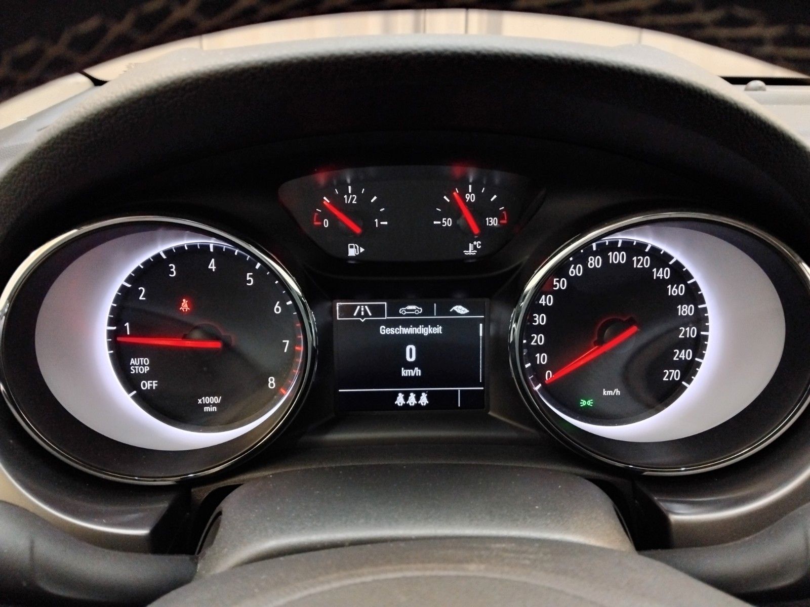 Opel Astra (06/2026, Benzin)