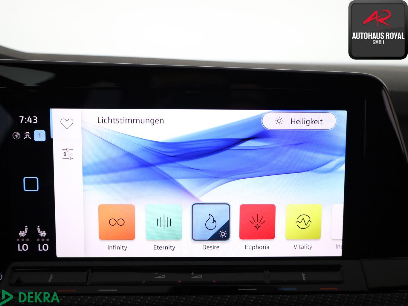 Volkswagen Golf VIII 1.5 eTSI R LINE MATRIX,HARMAN/K,ACC,SH, миниатюра 20
