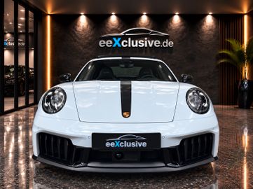Porsche 992 - 4