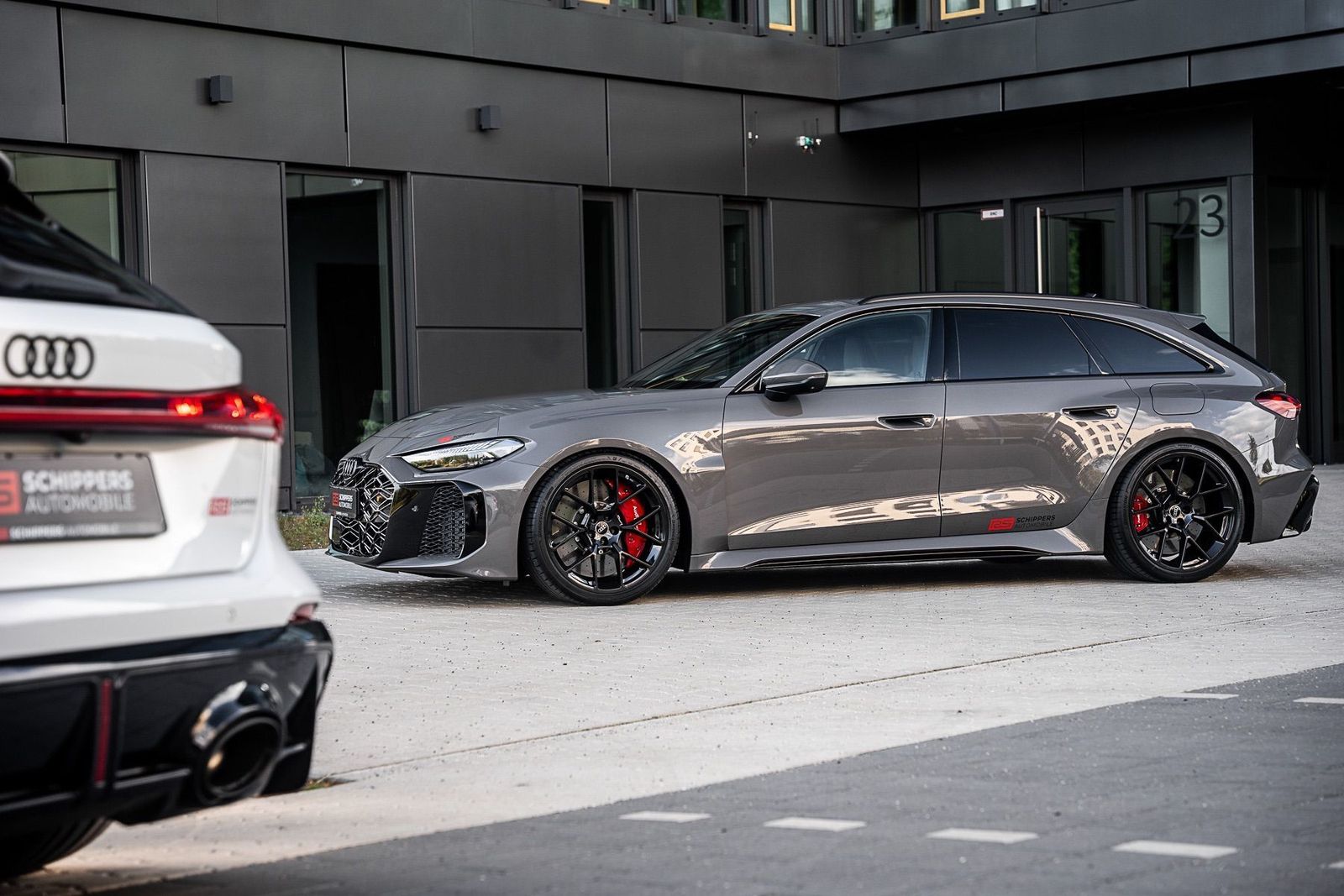 Fahrzeugabbildung Audi RS5 Avant KERAMIK|SPORTPAKET|HGP 818 PS