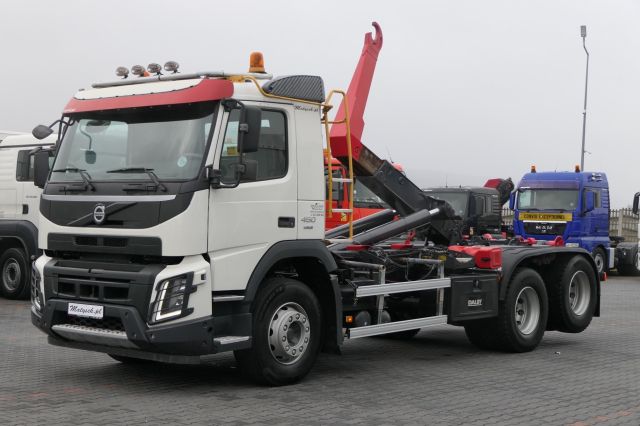 Volvo FMX 450 / 6X2 / HAKOWIEC / DALBY XHM 3C20M / OŚ