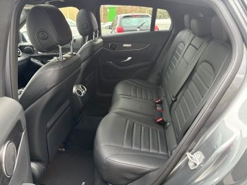 Fahrzeugabbildung Mercedes-Benz GLC 300 Coupe 4Matic AMG AHK RFK SHZ Night uvm