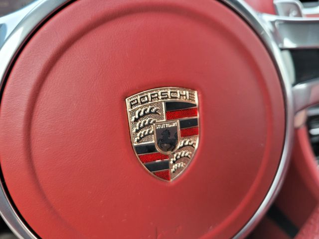 Fahrzeugabbildung Porsche Boxster S/Ehem. Präsentationsfzg. mit 39 Extras