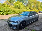 BMW 330e xDrive Touring M Paket  1.Hand unfallfrei