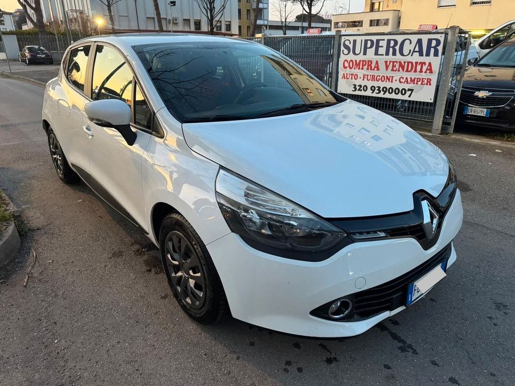 Image of Renault Clio