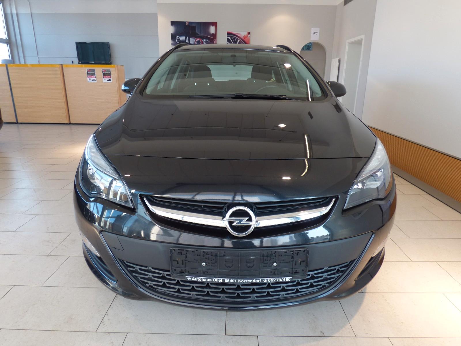 Opel Astra J Sports Tourer Style + AHK, 1 Hand ....