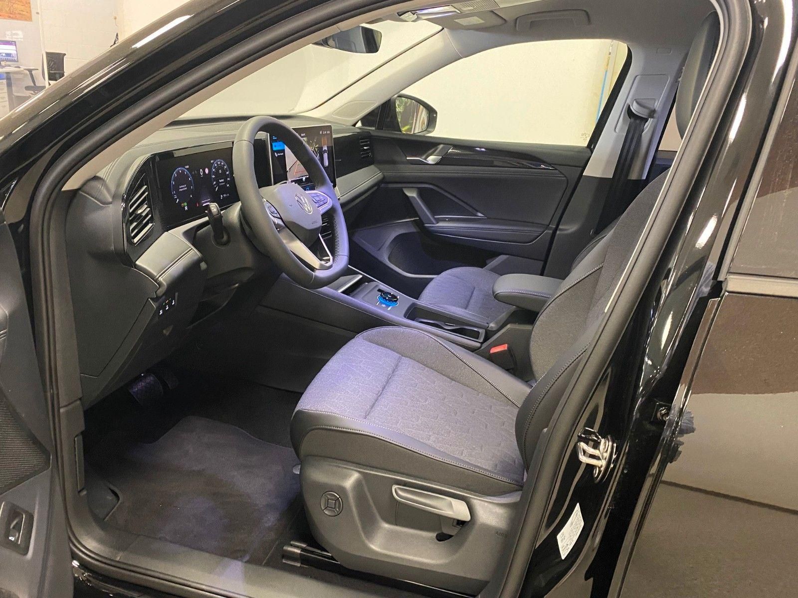 Fahrzeugabbildung Volkswagen Tiguan 1.5 eTSI LIFE PLUS+ DSG +ACC+LED+NAVI+KAM