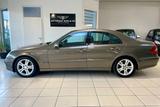 Mercedes-Benz E 300 CDI BlueTec Avantgarde/Leder/Navi/Panaroma - gebrauchte Mercedes-Benz E 300 aus dem Jahr 2008