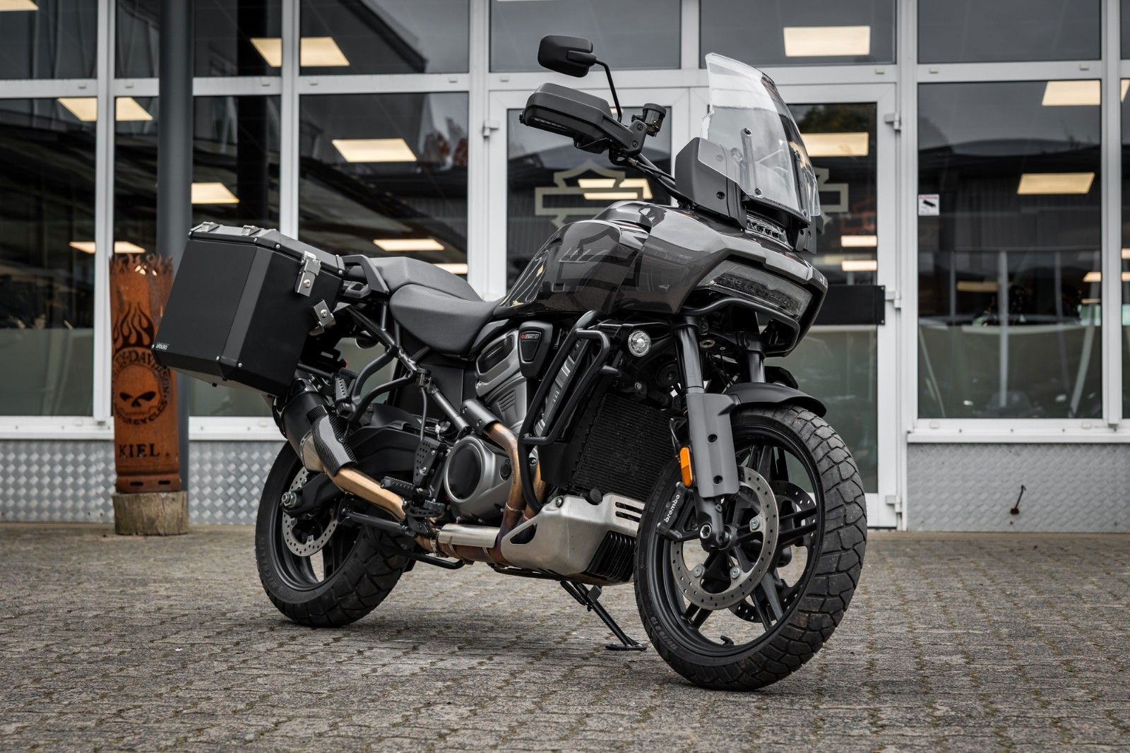 Fahrzeugabbildung Harley-Davidson RA1250S Pan America Special - ZARD-Sportauspuff