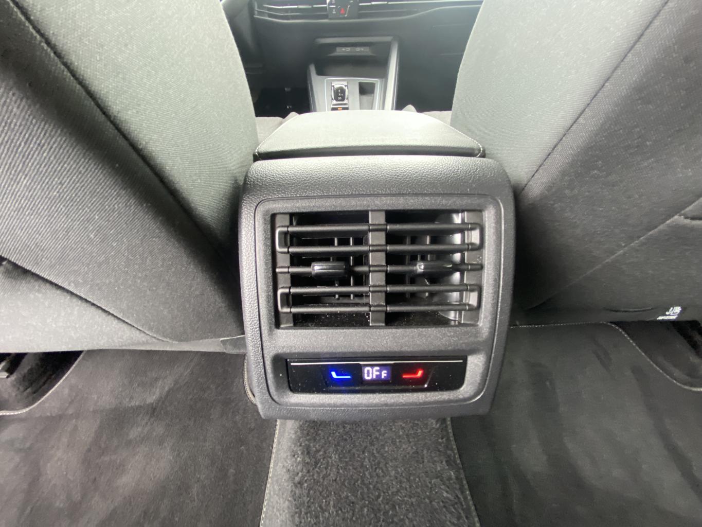 Volkswagen Golf Variant 1.5 eTSI DSG Life AHK+APP-CONNECT+A, миниатюра 12