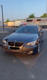 BMW 530d xDrive Touring LCI - BMW 530 aus 2009: Kombi, 530d