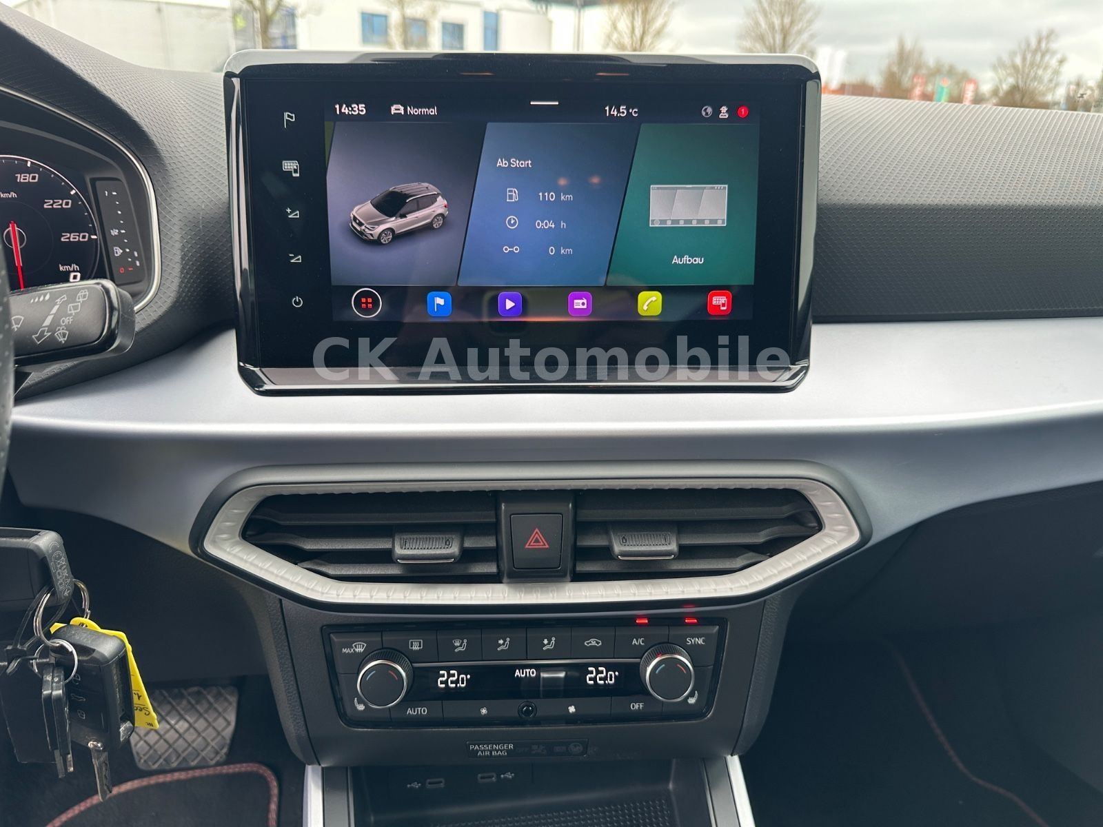 Fahrzeugabbildung SEAT Arona 1.5 TSI 110kW FR DSG/Navi/LED/Kam/AHK