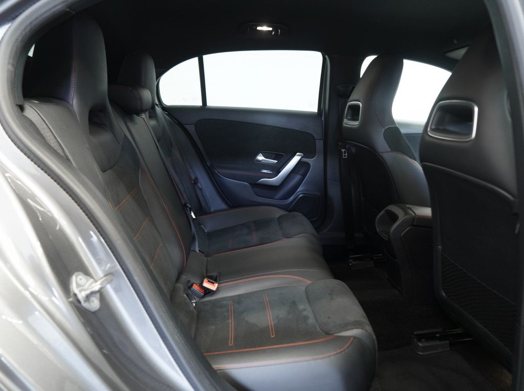 Mercedes Benz A 200