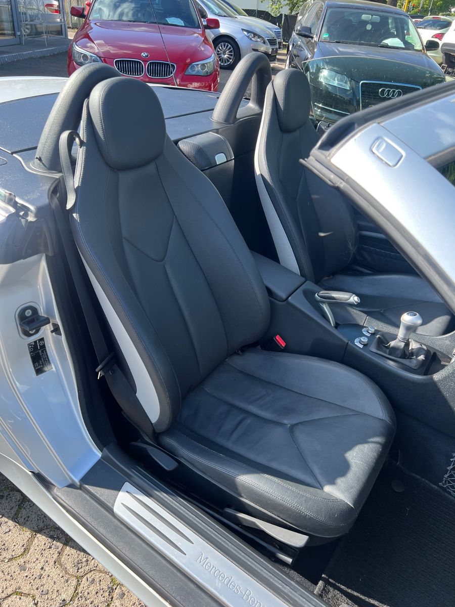 Fahrzeugabbildung Mercedes-Benz SLK 200 SLK Roadster SLK 200 Kompressor
