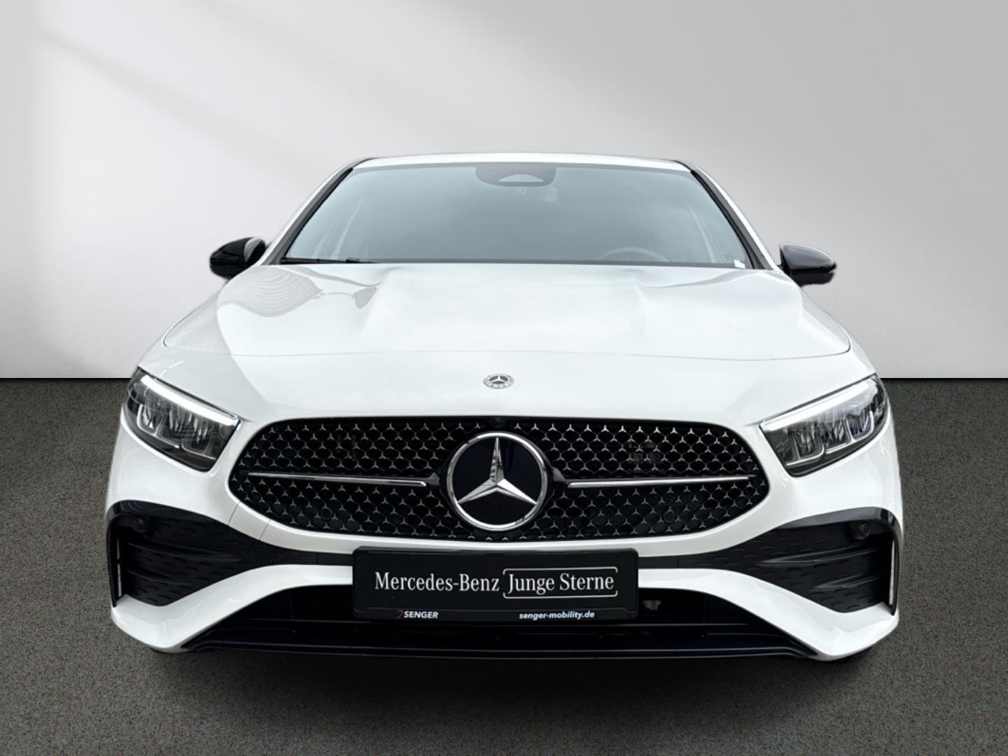 Mercedes-Benz A 250 e AMG Advanced Plus Ambiente Kamera AHK