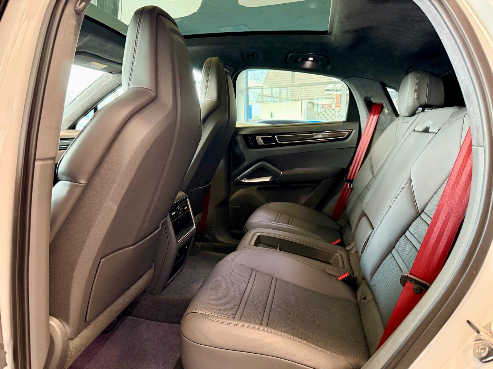 Fahrzeugabbildung Porsche Cayenne Coupe Turbo CarbonDesign/APPROVED