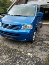 Volkswagen VW T 5 Multivan mit 2 Schiebetüren - : Van, mit Schiebetür