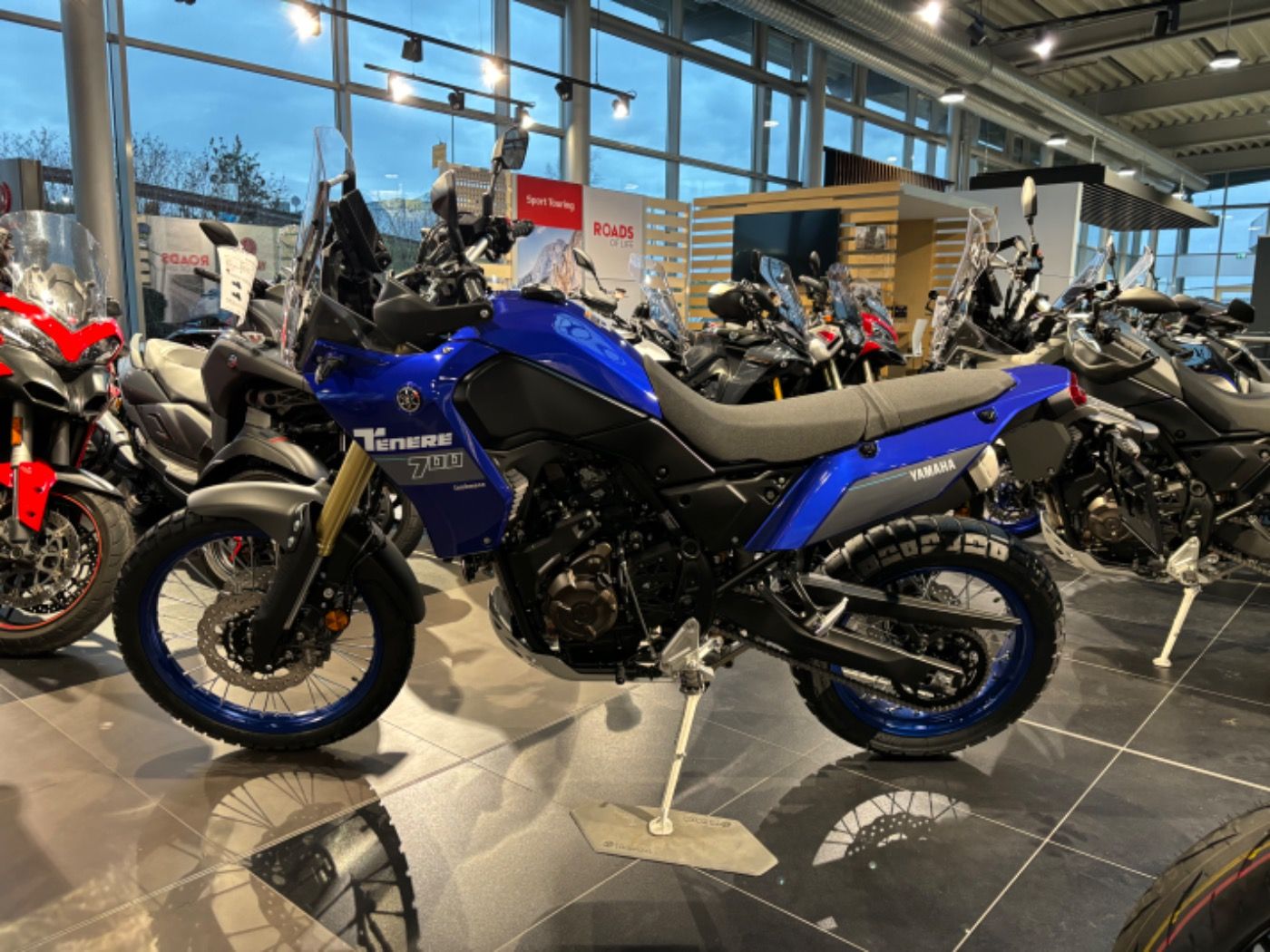 Fahrzeugabbildung Yamaha XTZ 700 Tenere Modell 2024 Tageszulassung