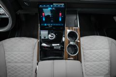 Escalade ESV2025 FACELIFT 4WD LUX PRM GREY/BEIGE