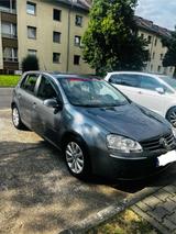 Volkswagen VW Golf 5  102 PS   1,6 Benziner - Volkswagen Golf: 102 Ps