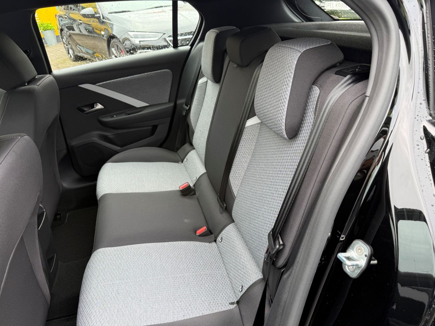 Fahrzeugabbildung Opel Astra L Edition SHZ+LHZ+Kamera+Allwetter