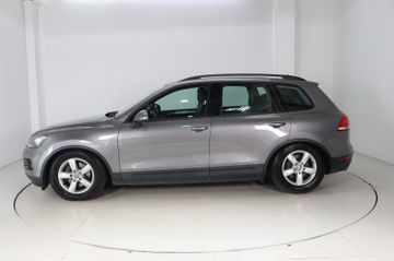 Volkswagen Touareg - 8