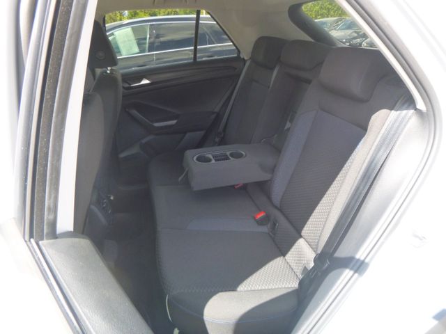 Fahrzeugabbildung Volkswagen T-Roc 1,5 TSI >AHK abnehmb/LED/PDC/Navi<