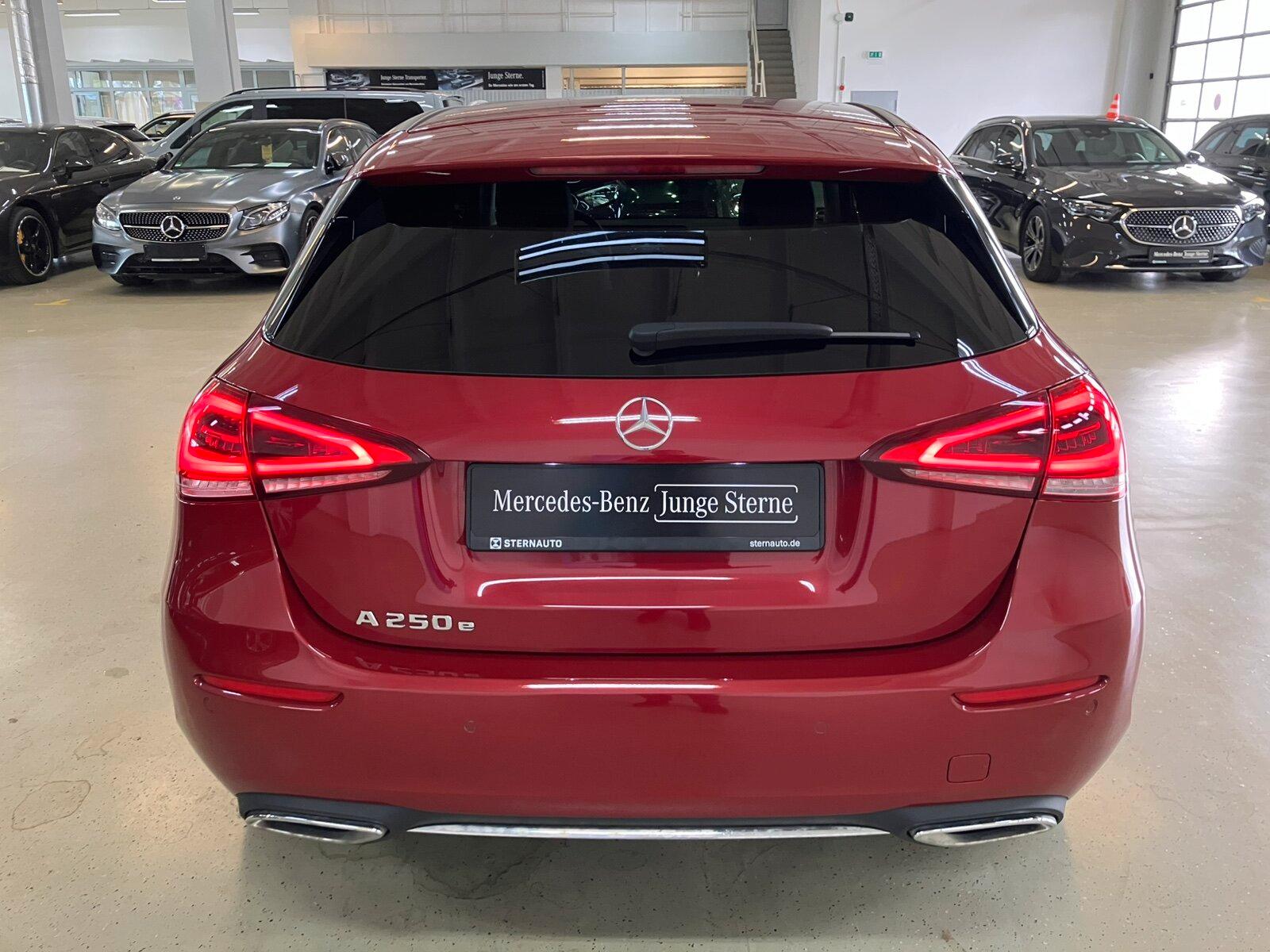 Mercedes-Benz A 250 e Progres MBUX RüCam LED Spur DABCarPlay