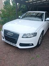 Audi A4 B8 Avant - Audi 80 mit Benzin-Antrieb: Kombi