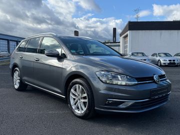 Volkswagen Golf - 4