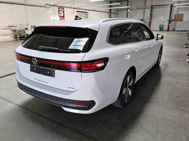 Volkswagen Passat Variant - Bild 3