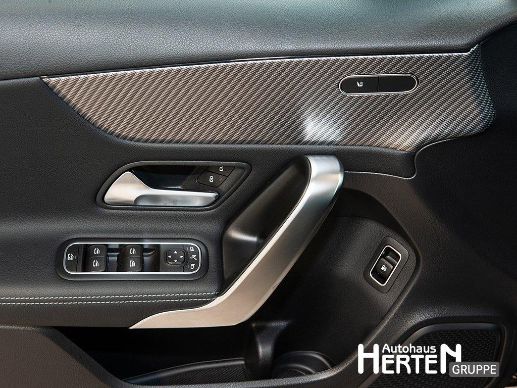 Mercedes-Benz A 250 e+PROGRESSIVE+LED+R-KAMERA+11KW-LADEN+SHZ